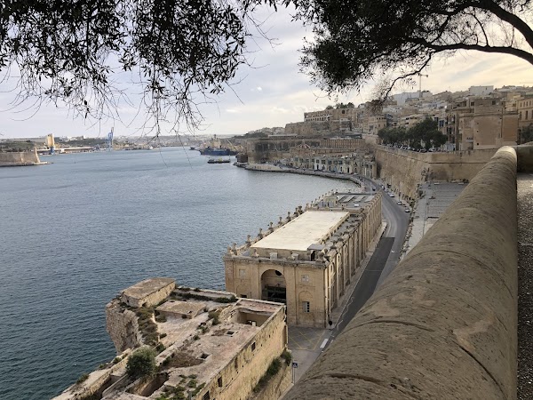 Lower Barrakka 4