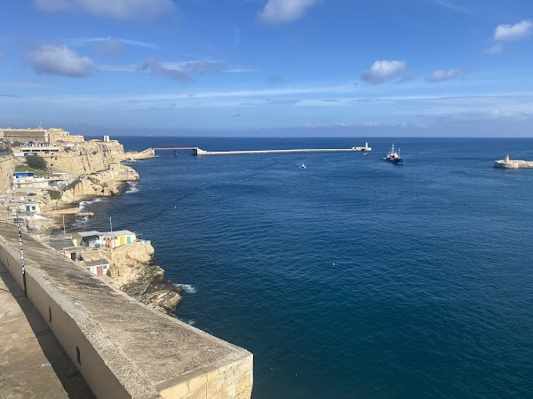 Lower Barrakka 2