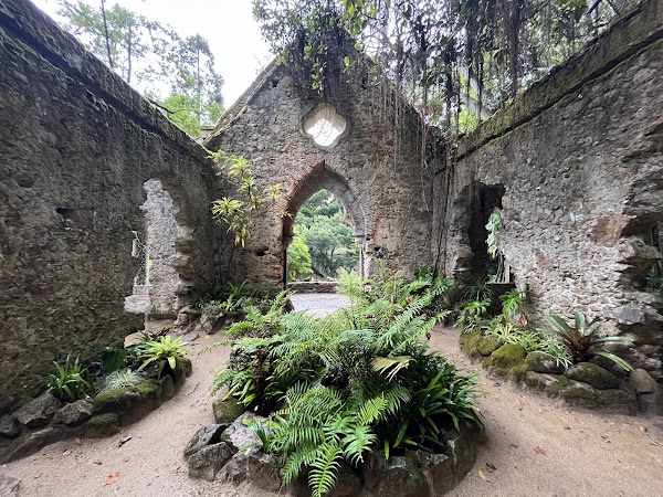 Ruínas da Capela de Monserrate