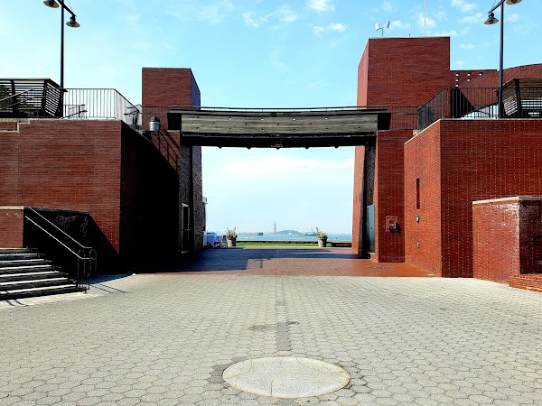 Robert F. Wagner Jr. Park 5