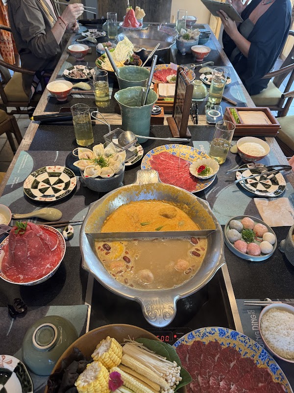 Ding Ding Hot Pot - Canggu 3