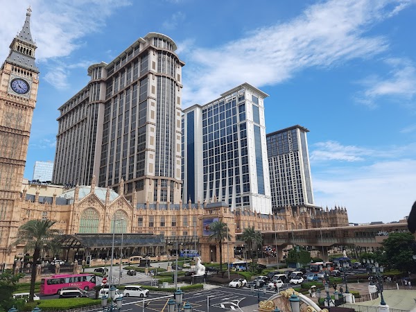 Elizabeth Tower (Macau ‘Big Ben’)