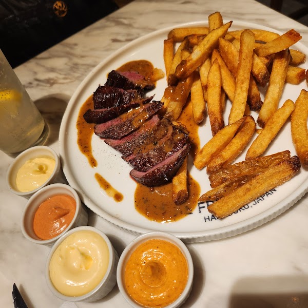 DE FRITES STAAN HARAJUKU 4