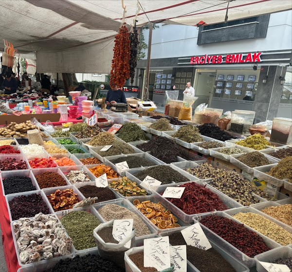 Perşembe Pazarı Erenköy
