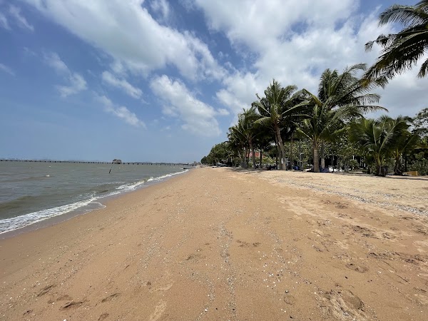 Krathing Lai Beach 1