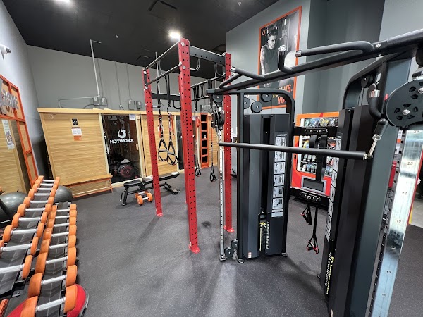 HOTWORX - Charlotte, NC - South End 3