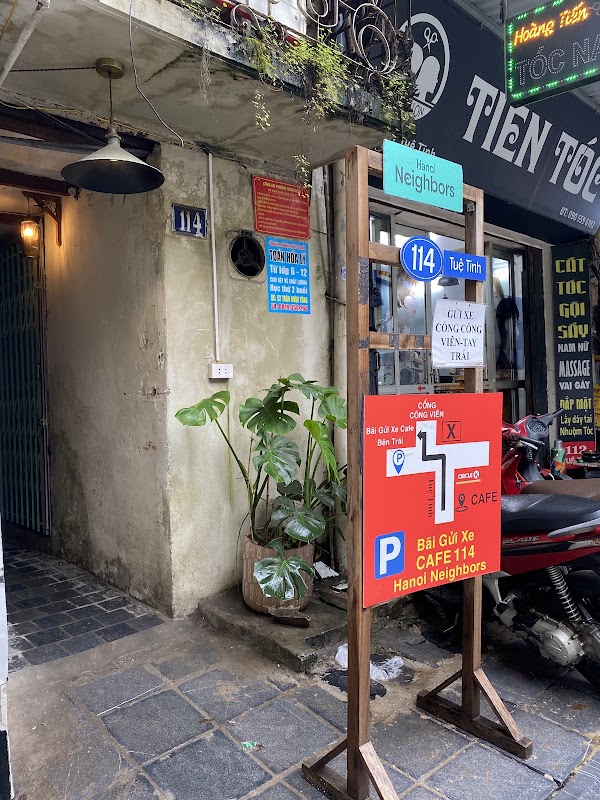 Hanoi Neighbors 1