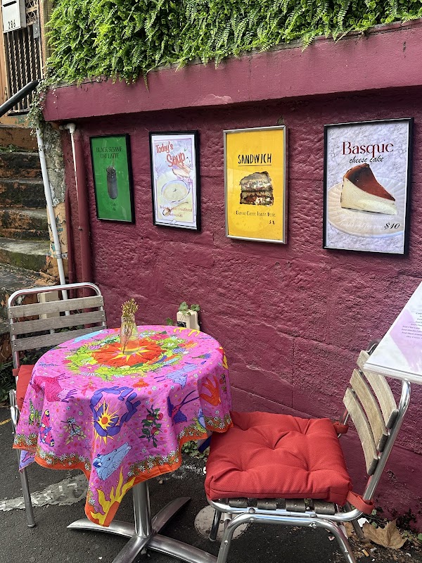ellu cafe 1