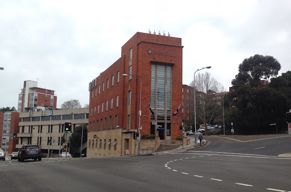 Edgecliff 5