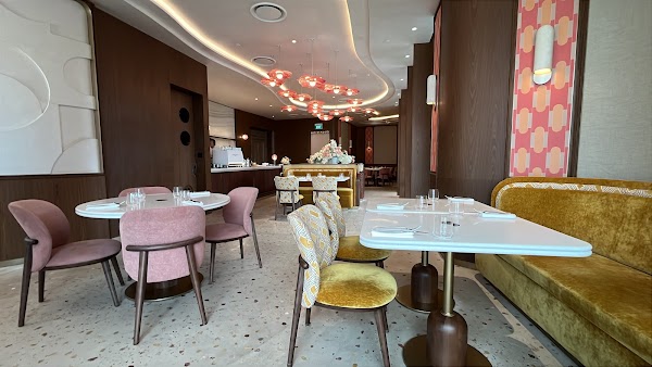 Pierre Hermé Paris Singapore 5