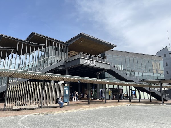 Nishitetsu-Yanagawa Station
