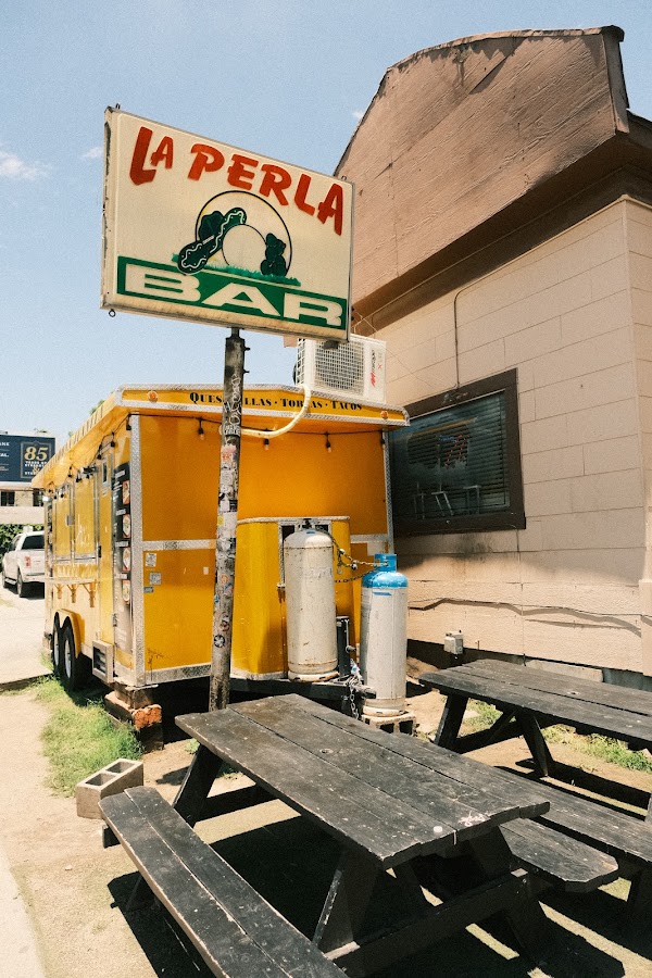 La Perla Bar 3