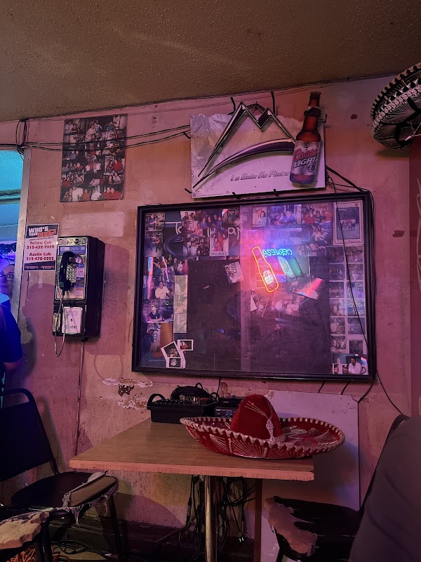 La Perla Bar 2