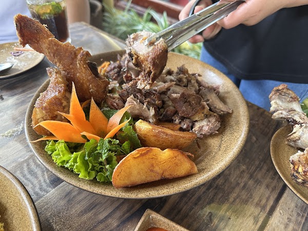 Anise Sapa Restaurant 4
