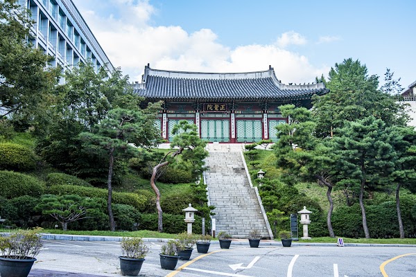 Dongguk University - Seoul Campus 4