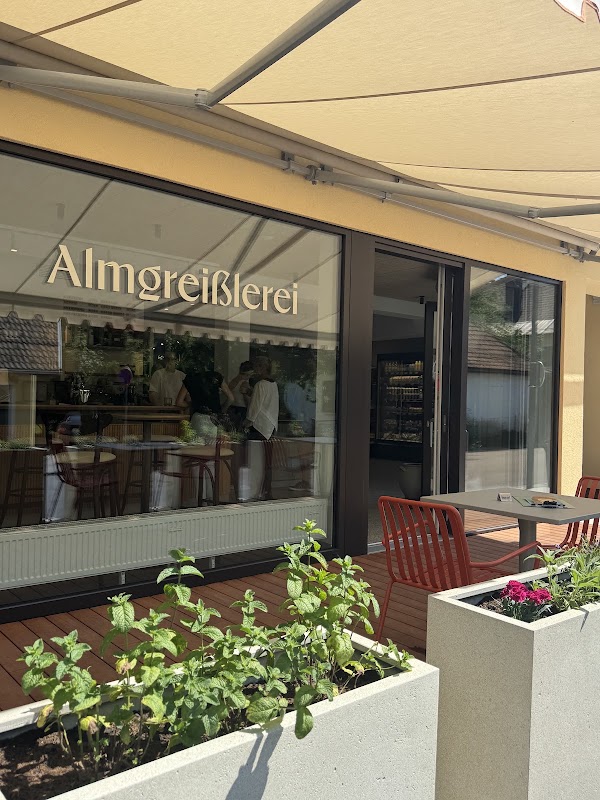 Almgreißlerei