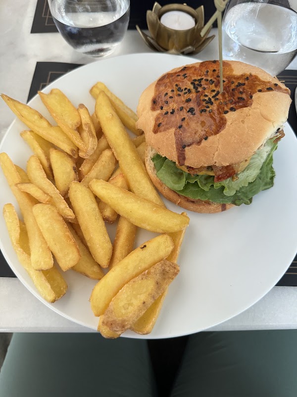 Cafe Odeon 2