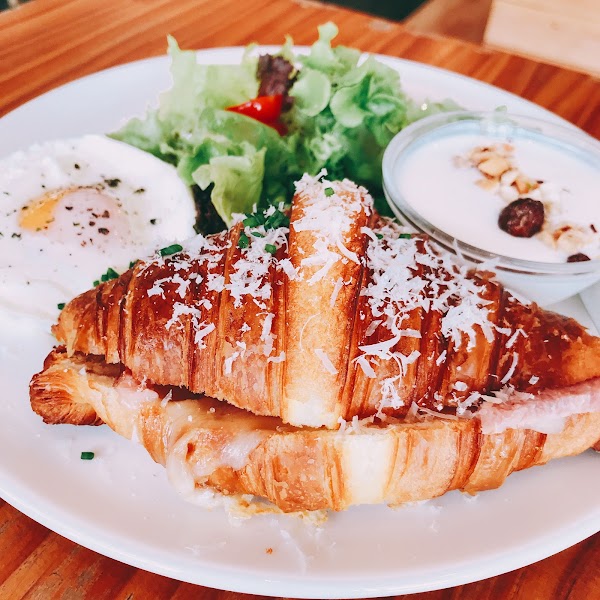 Fika Fika Cafe 5