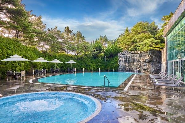 WE Hotel Jeju 4