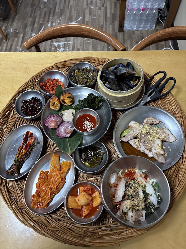 Gijang Kkeutjib 4