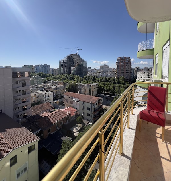 Tirana blloku
