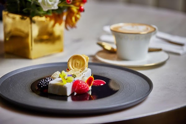 H Tasting Lounge 5