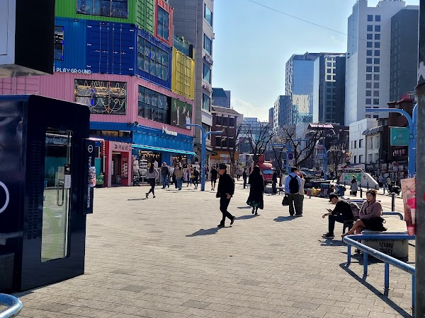 Hongik Univ. 3