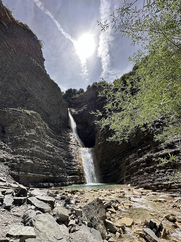 Cascada de Orós Bajo
