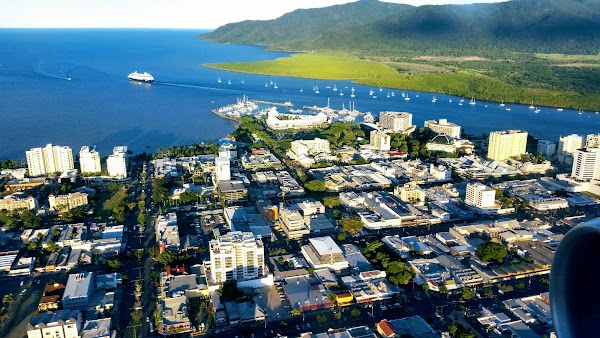 Cairns 3