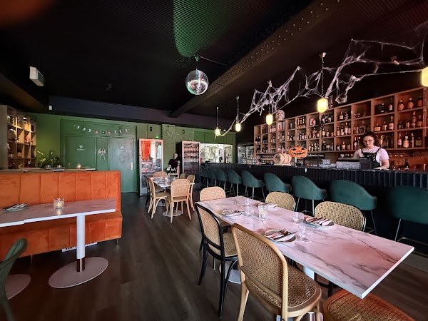 Monica Bistro
