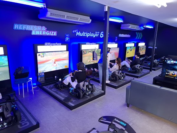 Playerbox (Banthat Thong Road Soi Chula 28) 电动卡丁车・游戏中心 3