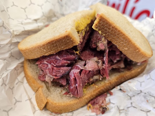SumiLicious Smoked Meat & Deli 3