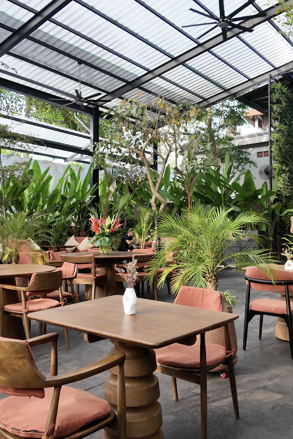 FERRO Grill Restaurant & Bar 2