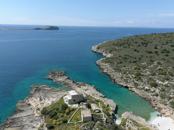 Kato mezapos beach