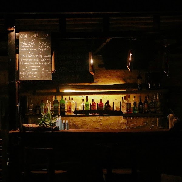 The Wildbeast - Restaurant & Music Cocktails Bar 1
