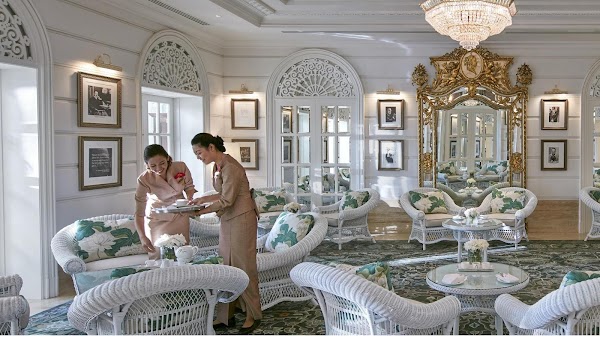 Authors' Lounge