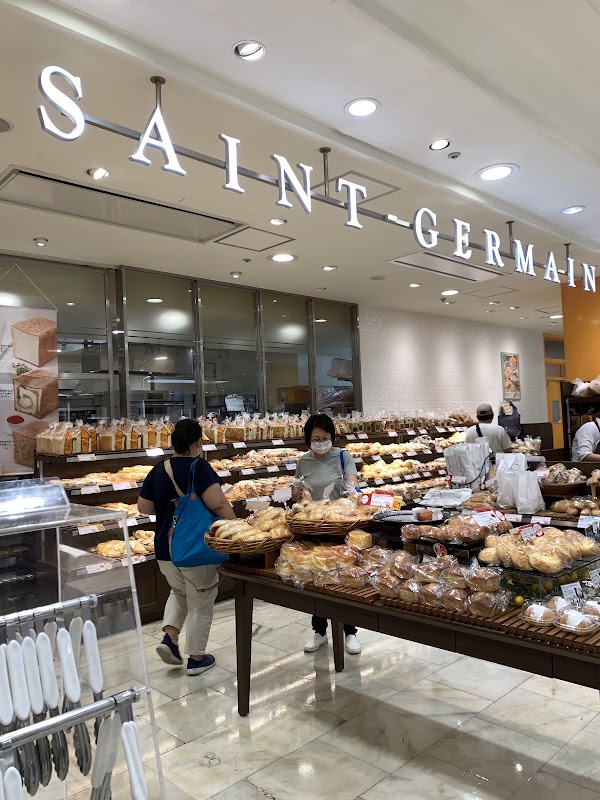 Kashiwa Takashimaya Station Mall 4