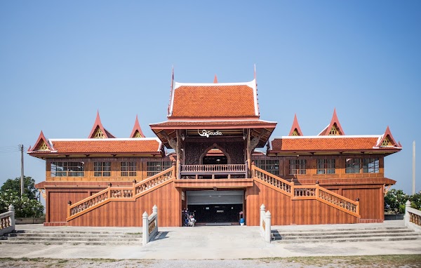 Wat Petch Suwan School 5