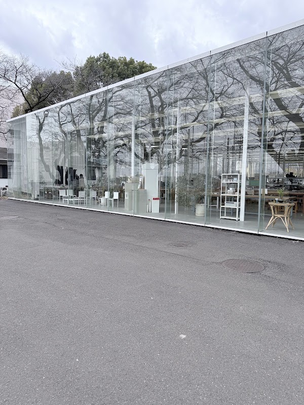 神奈川工科大学 KAIT広場 3