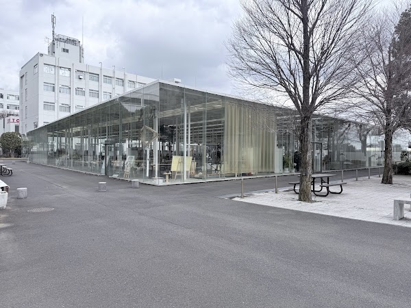 神奈川工科大学 KAIT広場 2