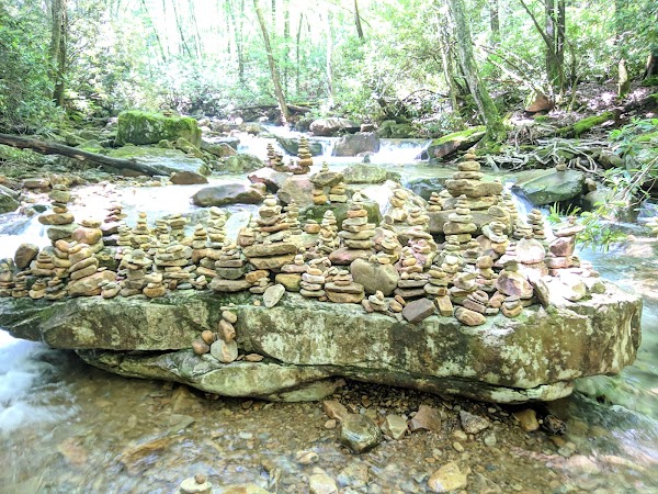 Devil's Bathtub 4