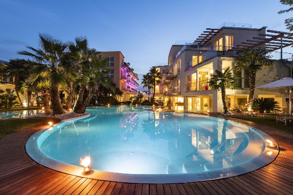 Color Hotel Style & Design
