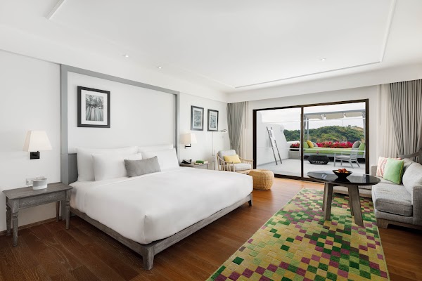 The Nai Harn, Phuket 5