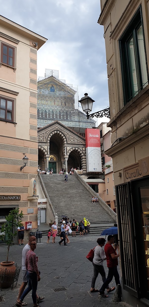 Piazza Duomo 4