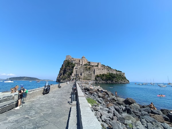 Aragonese Castle 5