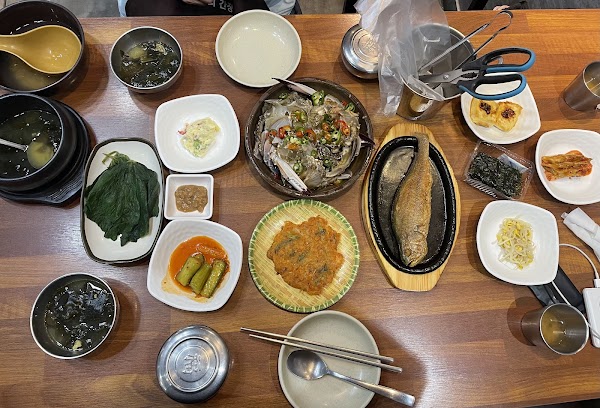 Eomeoni Ganjang Gaejang (Soy Crab) 5