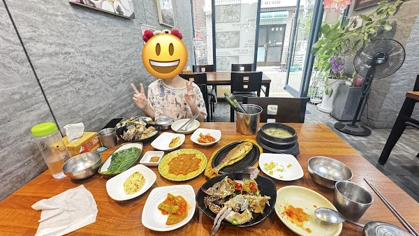 Eomeoni Ganjang Gaejang (Soy Crab) 2