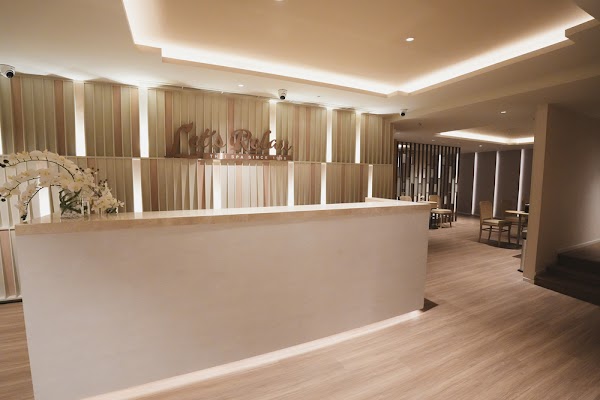 Let's Relax Spa - Asia Hotel Bangkok