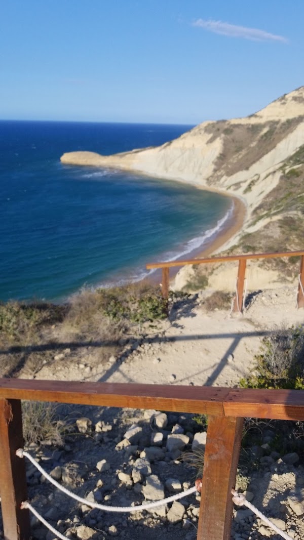 El Sendero Costero De Las Cruces. 5