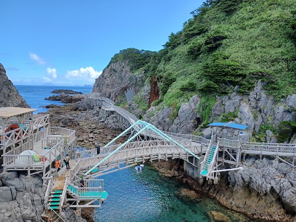 Akasaki Promenade